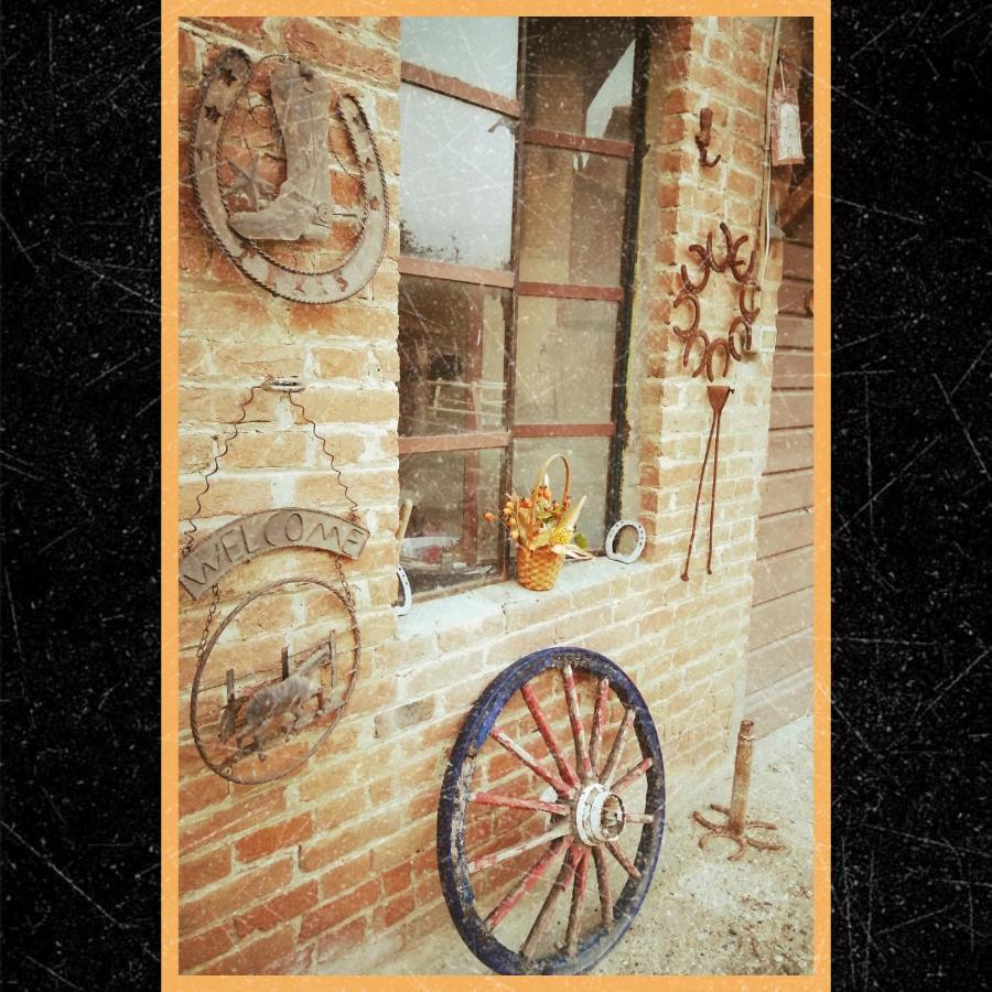 Felix House Bed & Breakfast Codevilla Bagian luar foto