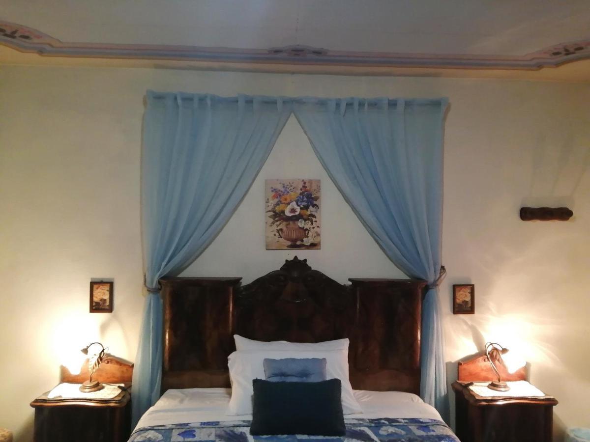 Felix House Bed & Breakfast Codevilla Bagian luar foto