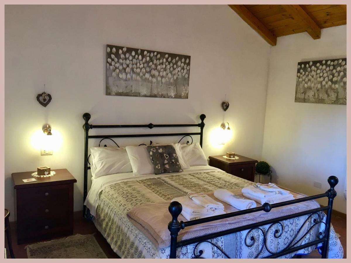 Felix House Bed & Breakfast Codevilla Bagian luar foto